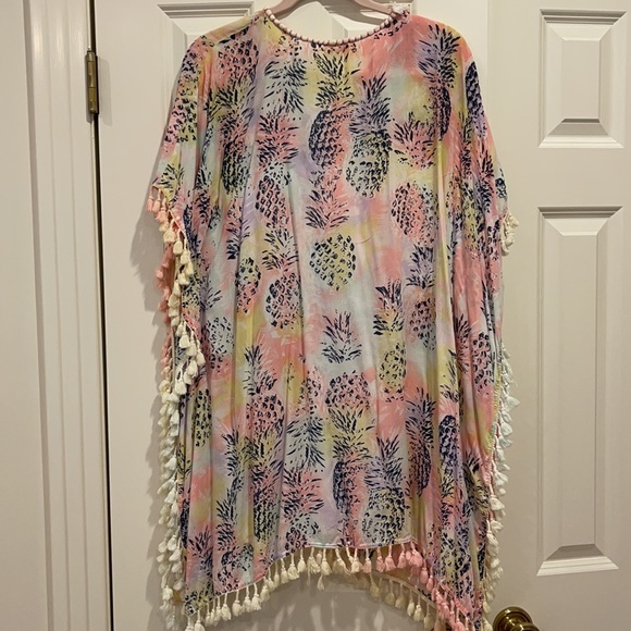 Cover up caftan in adorable block print style - Picture 9 of 9